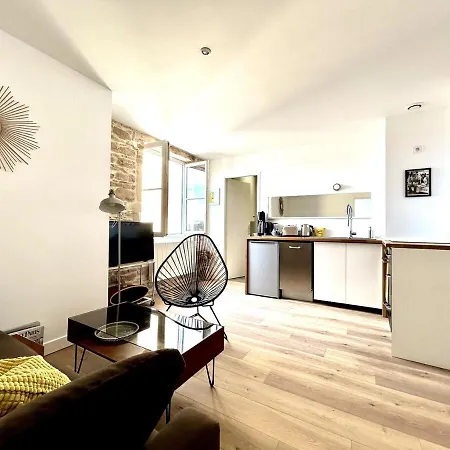 Wehost - Valentin Couturier - Croix-rousse: Pour 2 Pers Apartman Lyon