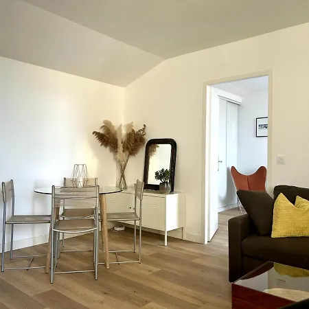 Wehost - Valentin Couturier - Croix-rousse: Pour 2 Pers Apartman *