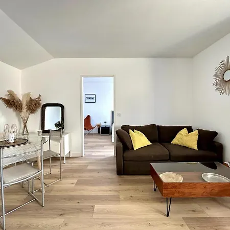 Wehost - Valentin Couturier - Croix-rousse: Pour 2 Pers Apartman *