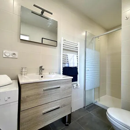 Apartman Wehost - Valentin Couturier - Croix-rousse: Pour 2 Pers